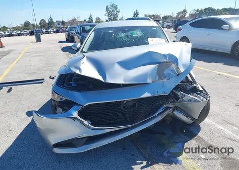 2020 Mazda Mazda3 Select Package из США, поврежденный, VIN JM1BPACL8L1170363